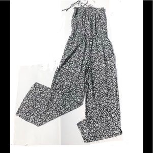 🦋 2x30 Black and white jumpsuit